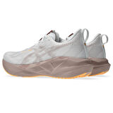 Novablast 5 Kadın Bej Koşu Ayakkabısı 1012B765-102