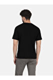 Levi's Erkek T-Shirt 25YA2082-0147