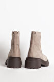 DERİCLUB Kadın Kalın Taban Ön Fermuar Detaylı Kadın Bot Gerçek Deri BR 66207 NUBUK VİZON