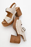 DERİCLUB Kadın Platform Topuk Takunya Sandalet Gerçek Deri ZY 8247 BEJ