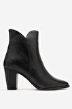 DERİCLUB Kadın Sivri Burun Yüksek Topuklu Bot Gerçek Deri GN 52426 SİYAH