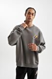 DeFactoFit NBA Los Angeles Lakers Oversize Geniş Kalıp Bisiklet Yaka Sırt Baskılı Kalın Sweatshirt C9254AX24AUGR211