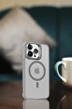 iPhone 15 Pro Uyumlu Fuchsia Flet Lens Magsafe Arka Kapak 