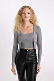DeFacto Regular Fit Crop Düğmeli V Yaka Triko Hırka A2076AX24AUGR210