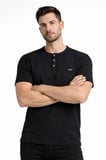 Waffle Erkek Günlük Stil Siyah Dokulu Likralı Henley Yaka Düğmeli Regular Fit Kısa Kollu Tişört