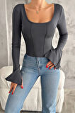 İspanyol Kol U Yaka Crop Bluz
