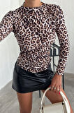 Leopar Desenli Drape Detaylı Uzun Kol Bluz