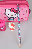 DEKOMUS İLE YENİ SEZON LİSANSLI HELLO KITTY KALEM ÇANTASI,2 ADET KURŞUN KALEM,KALEMTRAŞ VE 3D SİLGİ SETİ