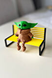 Sevimli Oturan Grogu (Baby Yoda) Figürü - Masaüstü Dekoratif Süs (8x7 cm)-BANK DAHİL DEĞİLDİR
