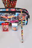 YENİ SEZON LİSANSLI HOT WHEELS KALEM ÇANTASI,2 ADET KURŞUN KALEM,SİLGİ VE ÇİFT BIÇAKLI KALEMTRAŞ KIRTASİYE SETİ