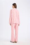 DeFacto Pijama Yaka Dokuma Pijama Üstü-Fall in Love E3474AX25SPPN99