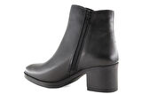 CASTLE BLACK 92160 Saf Deri Siyah Kadın Bot