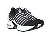 GUJA 21Y300-10 Dolgu Topuk Siyah Kadın Sneakers