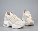 GUJA 24y300-14 Dolgu Topuk Bej Kadın Sneakers