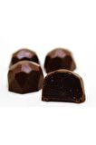 Dark Brown 1000 gr Fındık Parçacıklı Sargılı Kristal Sütlü Çikolata Ikramlık