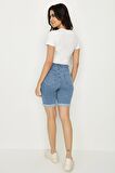 Kadın Paçası Katlamalı Denim Şort
