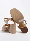 Clarks Bej Kadın Deri Topuklu Ayakkabı 26176330