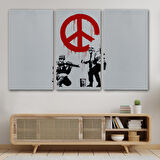 Bansky, Barış İşareti Yapan Askerler Kanvas Tablosu-5109