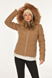 Bsb Kapüşonlu Tüy Detaylı Camel Kadın Mont 048-117010