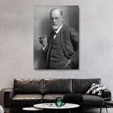 Sigmund Freud Elinde Puro ile Siyah Beyaz Fotoğrafı Kanvas Tablo-5238