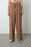 Kadın Yatay Şerit Taş İşlemeli Düz Renk Beli Lastikli Bol Paça Pantolon