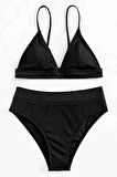 Angelsin Ayarlanabilir Askılı Üçgen Tasarım Bikini Üstü Siyah