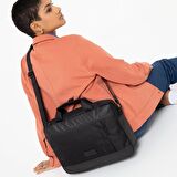 Eastpak Acton CNNCT Coat Omuz Notebook Laptop Çantası EK42F80W