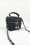 Leslie Siyah Kapitone Desen Kadın Kutu Crossbody Bag