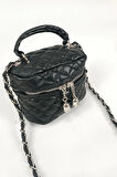 Leslie Siyah Kapitone Desen Kadın Kutu Crossbody Bag