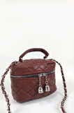 Leslie Bordo Kapitone Desen Kadın Kutu Crossbody Bag