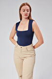 Astarlı Sıfır Kol Kare Yaka Dekolteli Çıtçıtlı Bodysuit