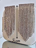 Fenomen Sallantılı Taşlı Gece Abiye Silver Küpe