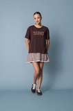 PÖTİKARE YAMA DETAYLI KISA KOLLU T-SHIRT