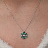 Gümüş Yeşil Kalpli Çiçek Kadın Kolye