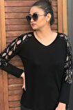Kolları Lazer Kesim Pullu Bluz