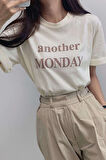 Uyguntarz Unisex Another Monday Baskılı Oversize Tshirt