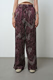 Kadın Bordo Renk Puantiye Desenli Bol Paça Beli Lastikli Pantolon