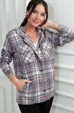 Kadın Kapüşonlu Ekose Desenli Metal Düğmeli Cepli Gömlek