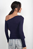 Kadın Kayık Yaka Tek Omuz Uzun Kollu Buzzy Bluz