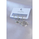 Gümüş Renk Zirkon Taşlı Yıldız Model Pirinç Kadın Küpe