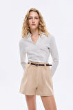 Süet Görünümlü Kemer Aksesuarlı Mini Şort Bej