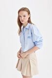 DeFacto Coool Oversize Geniş Kalıp Basic Düz Cepli Oxford Uzun Kollu Crop Gömlek D4031AX24AUBE551