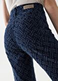 Koyu Mavi Kadın Yüksek Bel Mom Fit Denim Pantolon JACQUARD TRUE TROUSERS 21007036