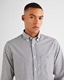 GANT Erkek Siyah Regular Fit Düğmeli Yaka Çizgili Poplin Gömlek