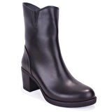 Dagoster DZA07-1314700 Siyah Klasik Topuk Deri Kadın Bot