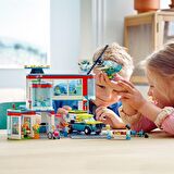 LEGO City 60330 Hospital