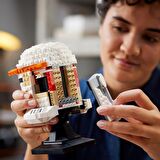 LEGO® Star Wars™ Klon Komutanı Cody™ Kaskı 75350 - Yetişkinler için Koleksiyonluk Sergileme Modeli Yapım Seti (776 Parça)