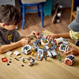 LEGO® City Modüler Uzay İstasyonu 60433 (1097 Parça)
