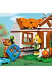 LEGO ® Animal Crossing™ Isabelle Ev Ziyaretinde 77049 - 6 Yaş ve Üzeri İçin Yapım Seti (389 Parça)