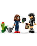 Lego Wednesday Siyah Yıldız Çiçeği 358 Parça 76784